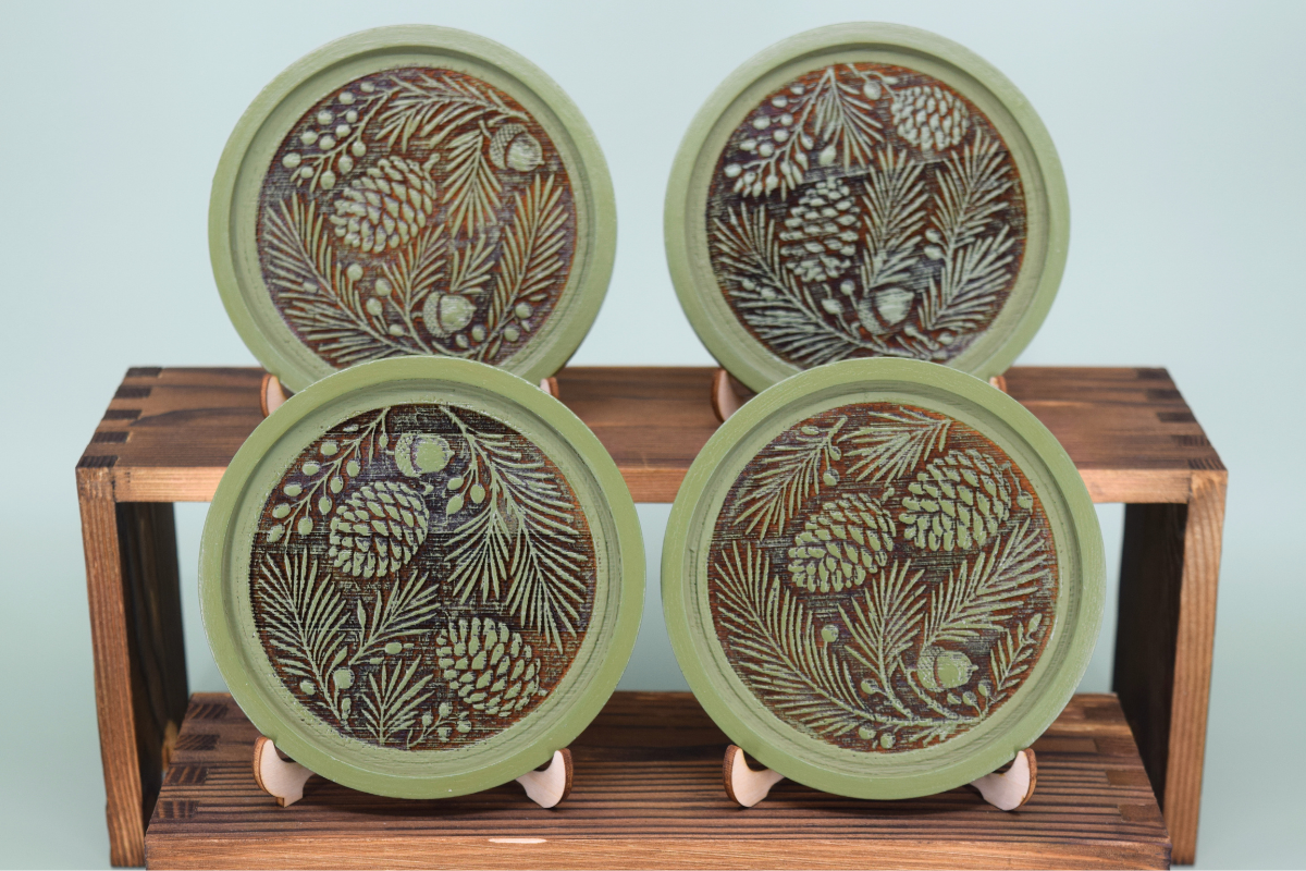 Wreath of Pine (set of 4)